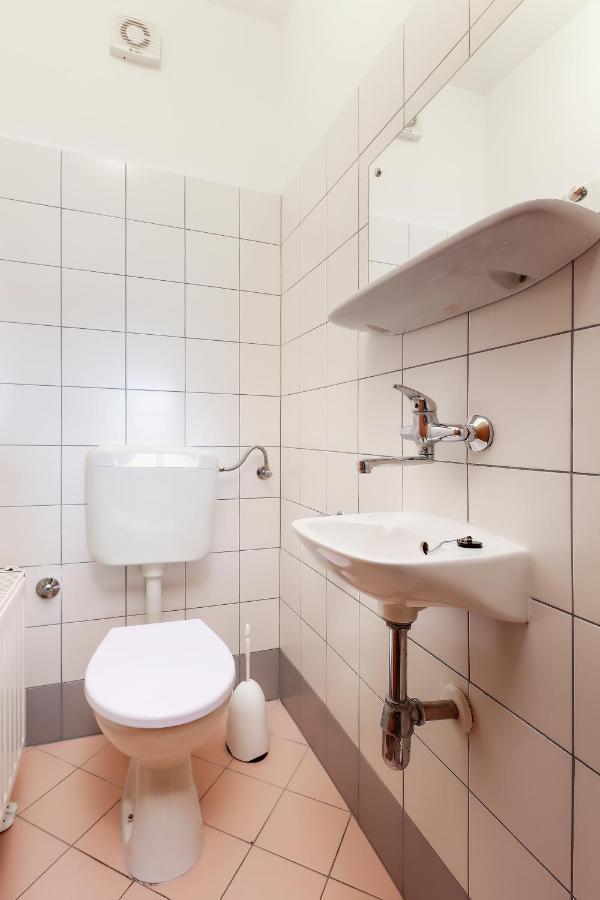 Apartment Leon - Sea View Рийека Екстериор снимка